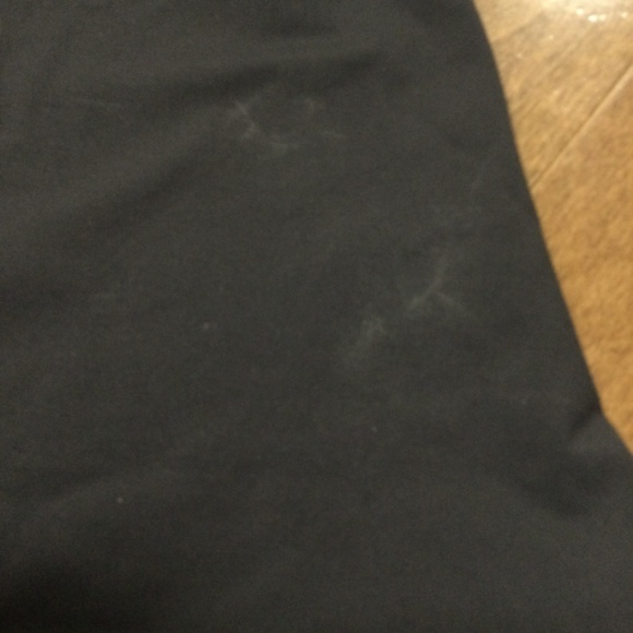 Black lululemon tank top - Picture 6 of 6